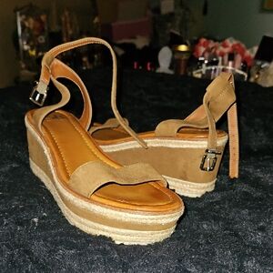 Gianni Bini Brown Wedge Sandals